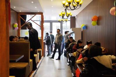 中式快餐店加盟品牌 南粉北面在市场霸占一方b体育(图3)